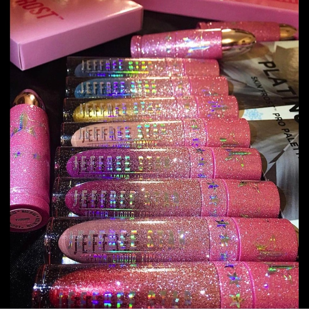 Jeffree Star | ‘Berries On Ice’ Velour Liquid Lipstick NiB | L.E. Holographic - Picture 8 of 16